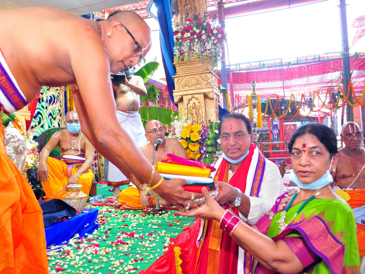 Sri Rama Navami Celebrations in Bhadrachalam Photo Gallery - Sakshi15