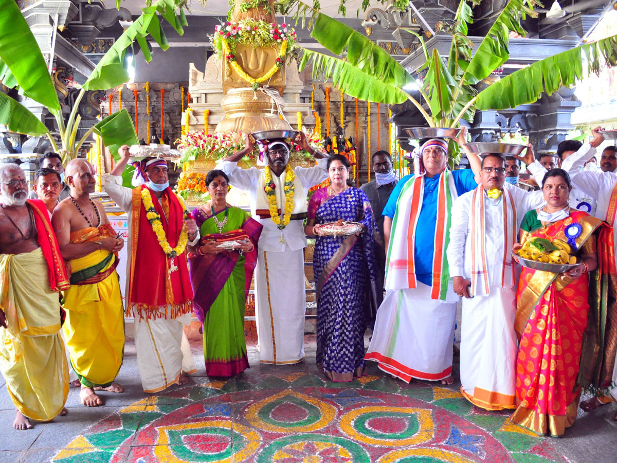 Sri Rama Navami Celebrations in Bhadrachalam Photo Gallery - Sakshi25