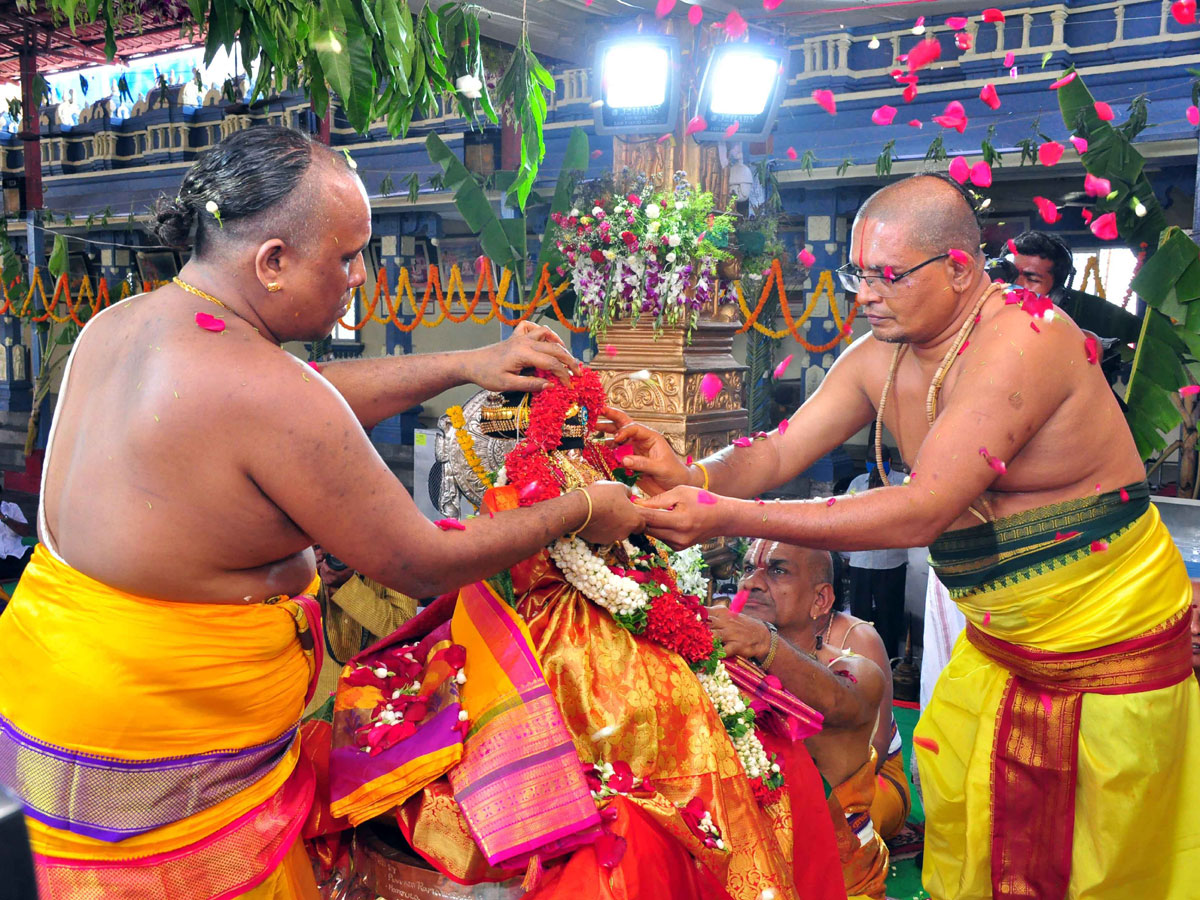 Sri Rama Navami Celebrations in Bhadrachalam Photo Gallery - Sakshi29