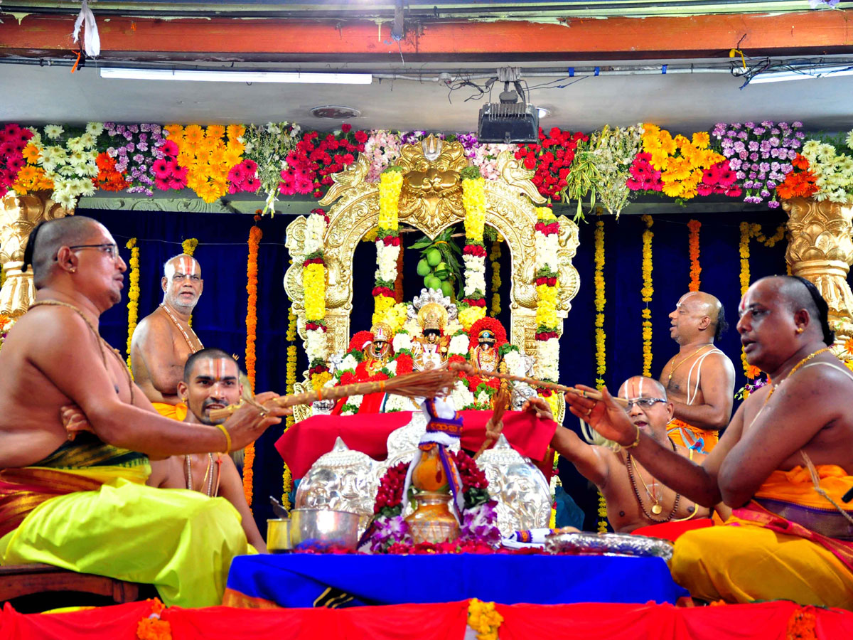 Sri Rama Navami Celebrations in Bhadrachalam Photo Gallery - Sakshi4