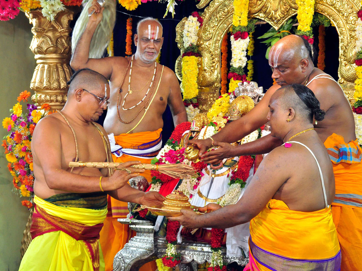 Sri Rama Navami Celebrations in Bhadrachalam Photo Gallery - Sakshi39