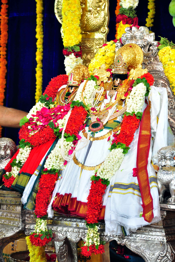 Sri Rama Navami Celebrations in Bhadrachalam Photo Gallery - Sakshi42