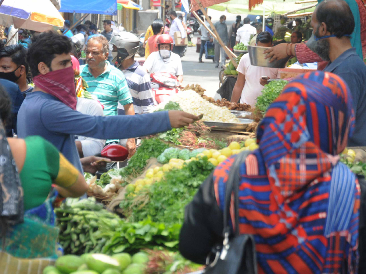 Lockdown in Hyderabad City Photo Gallery - Sakshi11