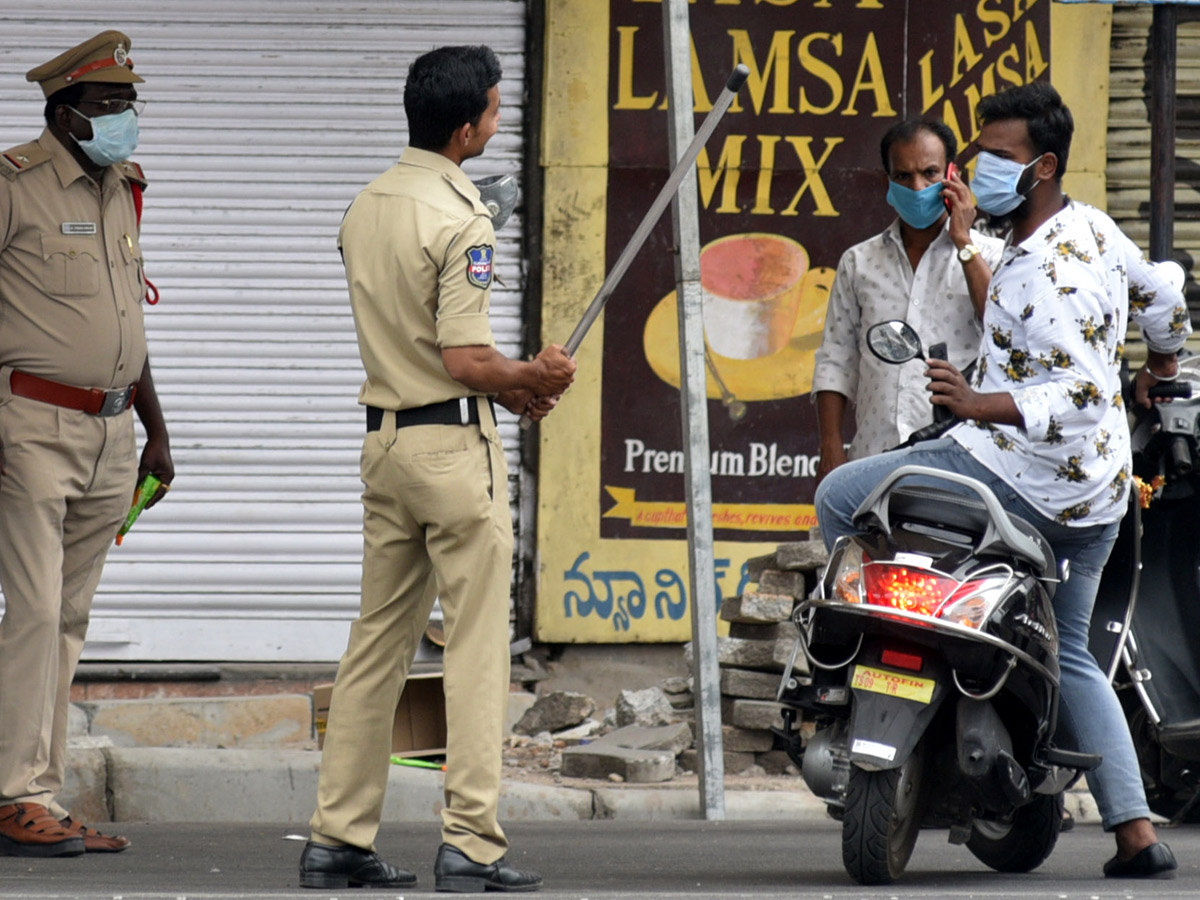 Lockdown in Hyderabad City Photo Gallery - Sakshi2