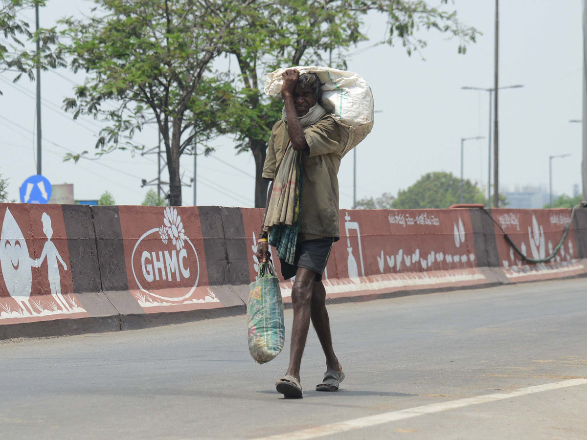 Lockdown in Hyderabad City Photo Gallery - Sakshi26