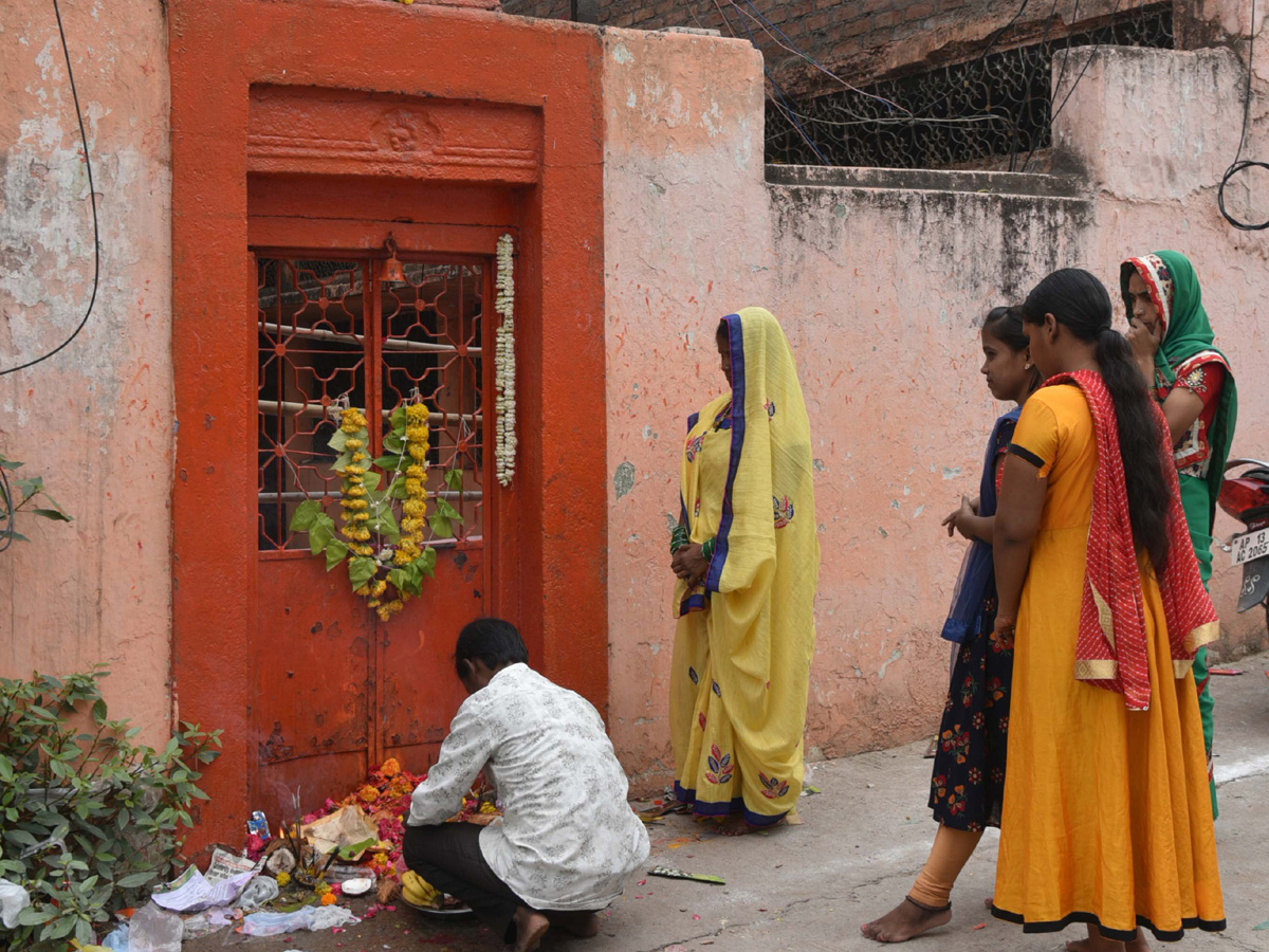 Lockdown in Hyderabad City Photo Gallery - Sakshi10