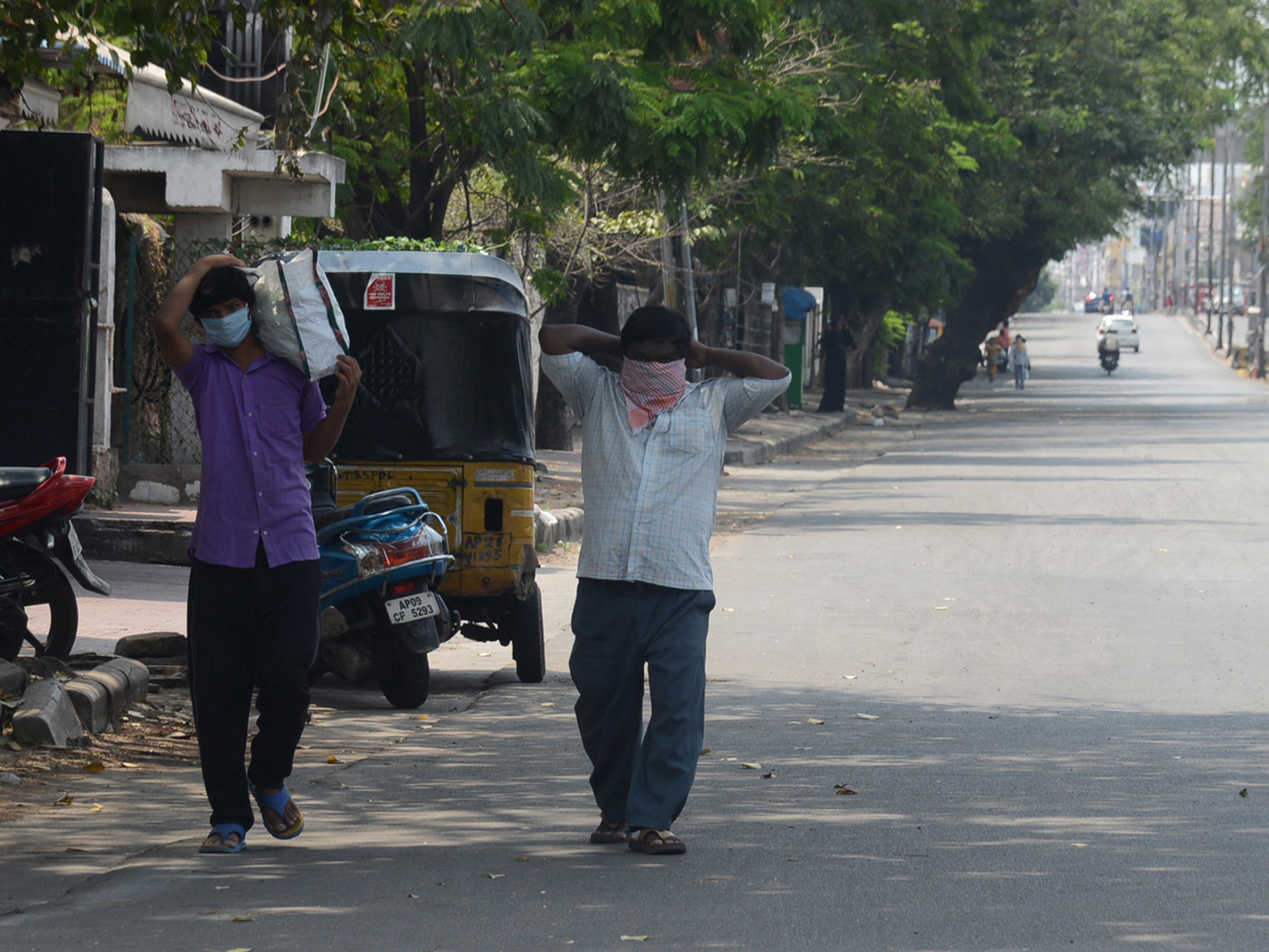 Lockdown in Hyderabad City Photo Gallery - Sakshi3