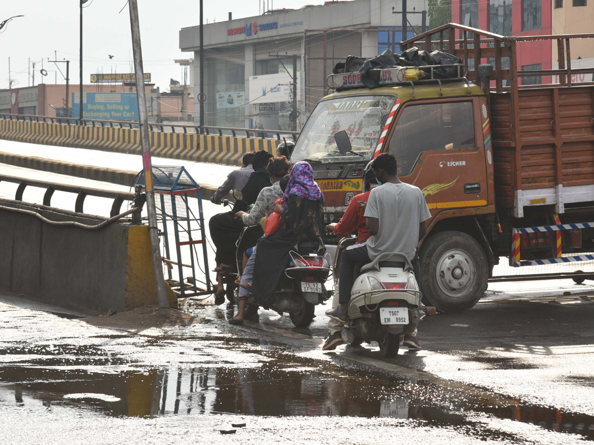 Lockdown in Hyderabad City Photo Gallery - Sakshi62