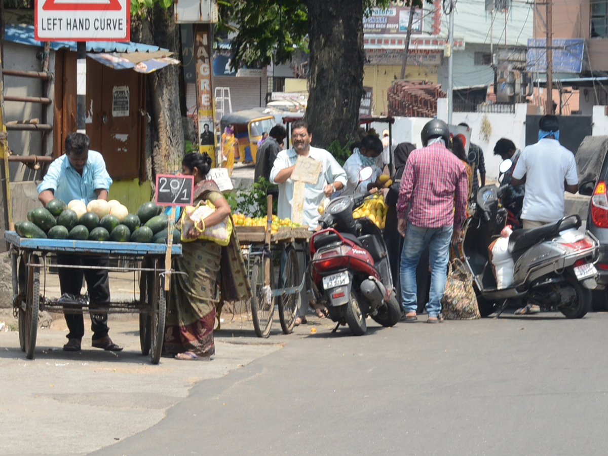 Lockdown in Hyderabad City Photo Gallery - Sakshi7