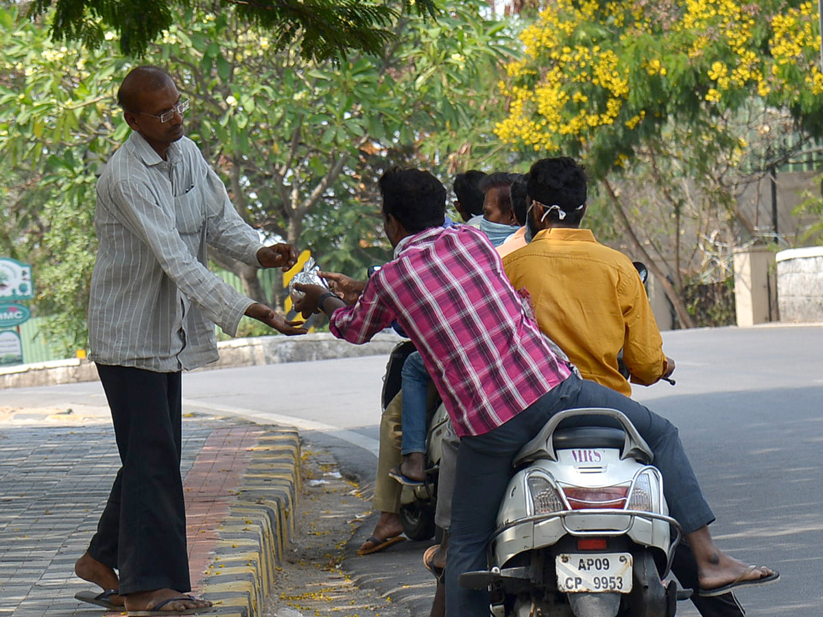 Lockdown in Hyderabad City Photo Gallery - Sakshi65