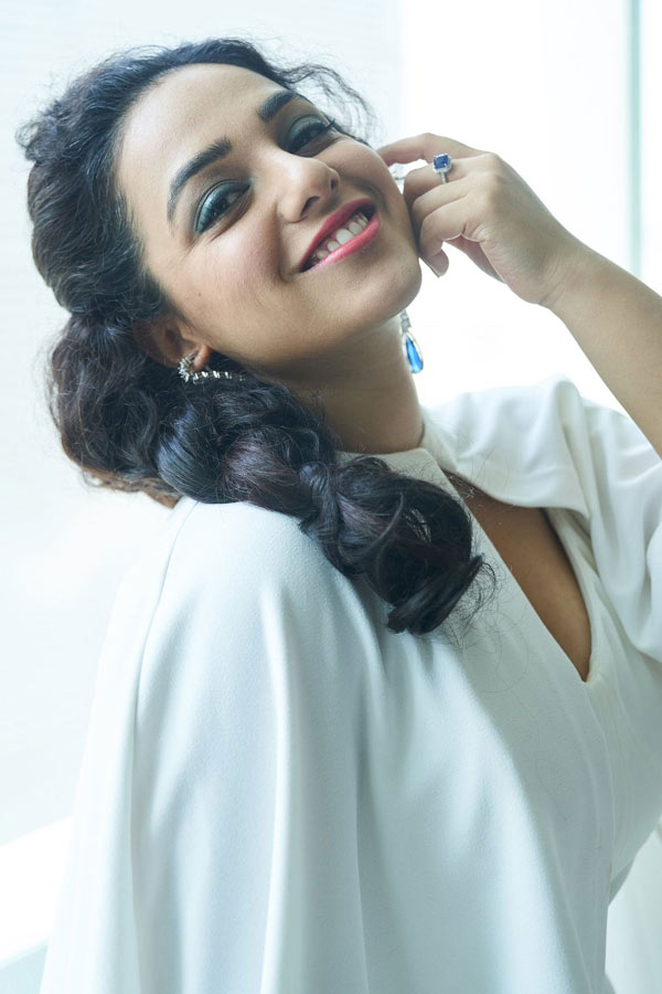 actress nithya menon exclusive photo Gallery - Sakshi20