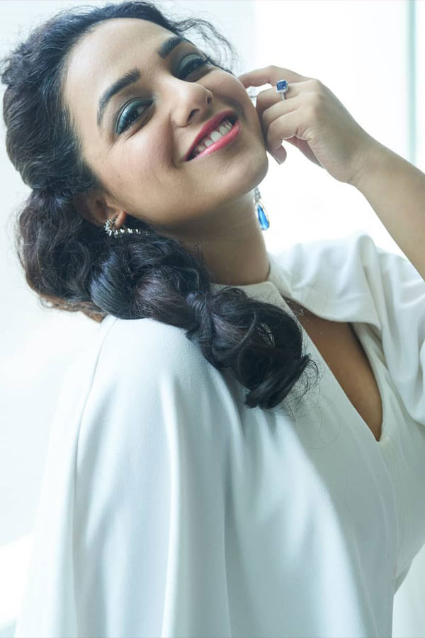 actress nithya menon exclusive photo Gallery - Sakshi25