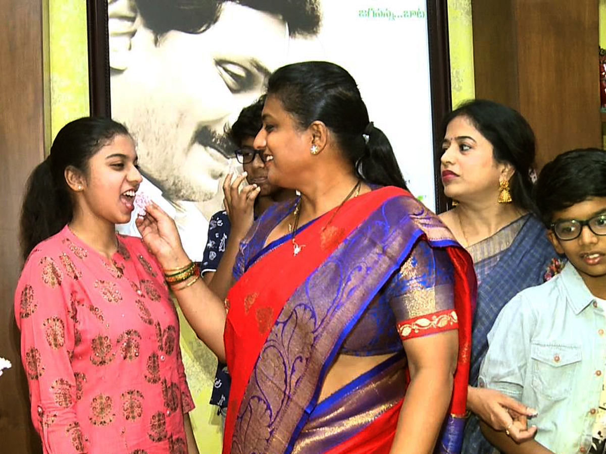 Nagari MLA RK Roja Mothers Day Special Photos - Sakshi9