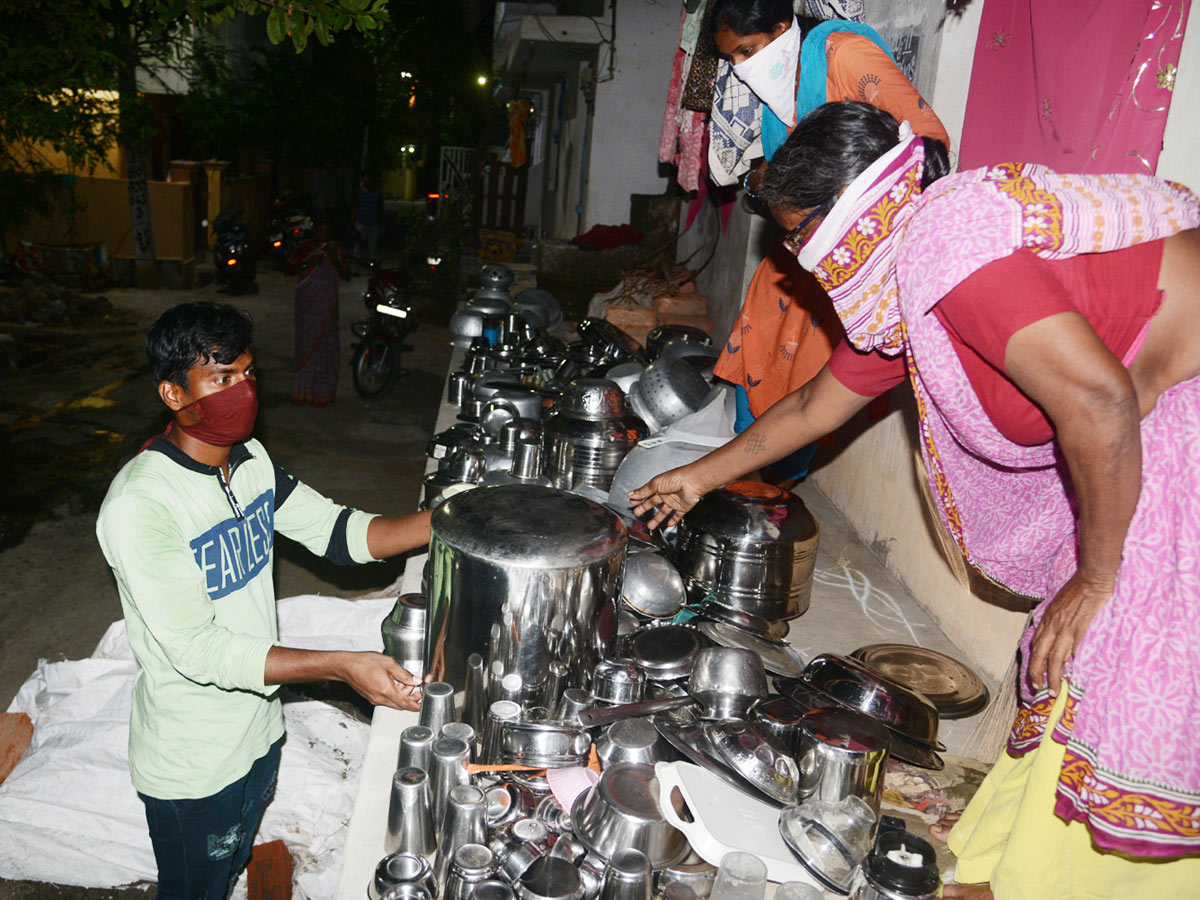 Visakhapatnam Gas Leakage LG Polymers Photo Gallery - Sakshi24