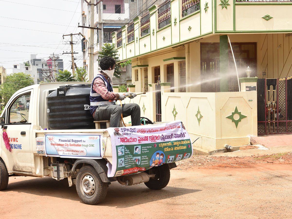 Visakhapatnam Gas Leakage LG Polymers Photo Gallery - Sakshi7