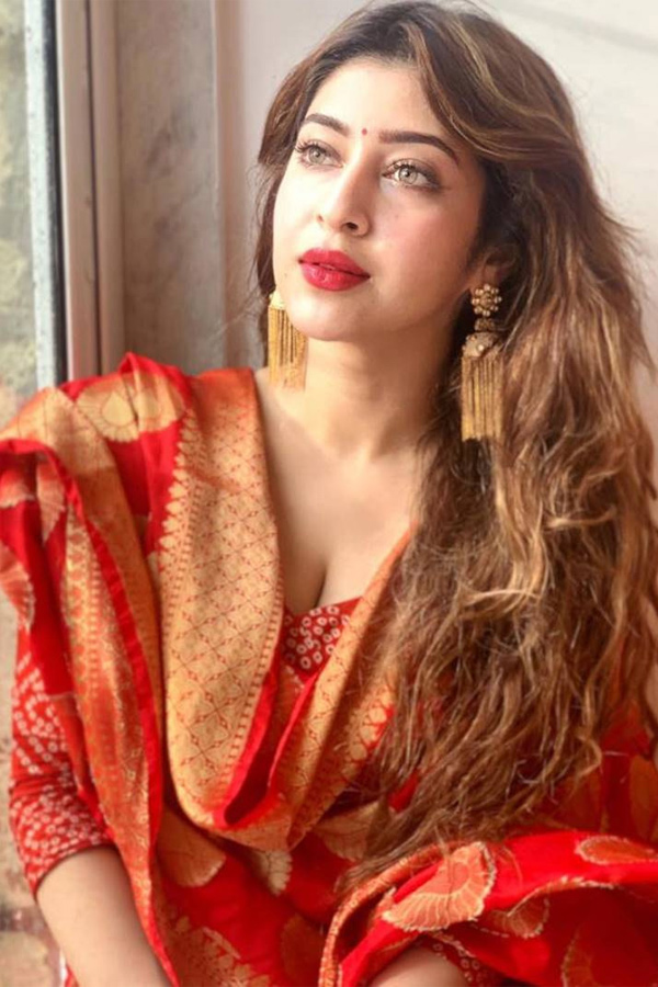 actress sonarika bhadoria exclusive photo Gallery - Sakshi15