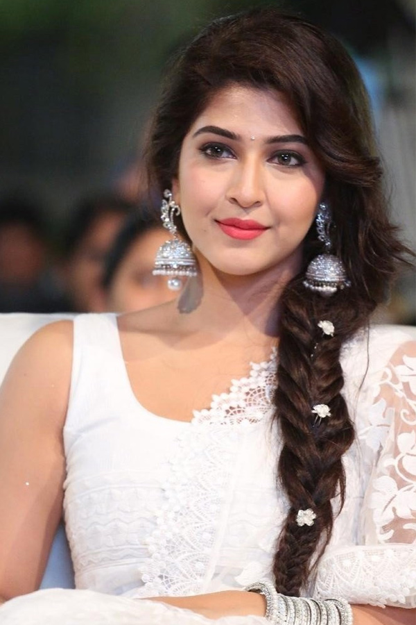 actress sonarika bhadoria exclusive photo Gallery - Sakshi6