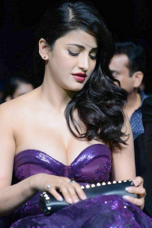 actress shruthi haasan exclusive photo Gallery - Sakshi5