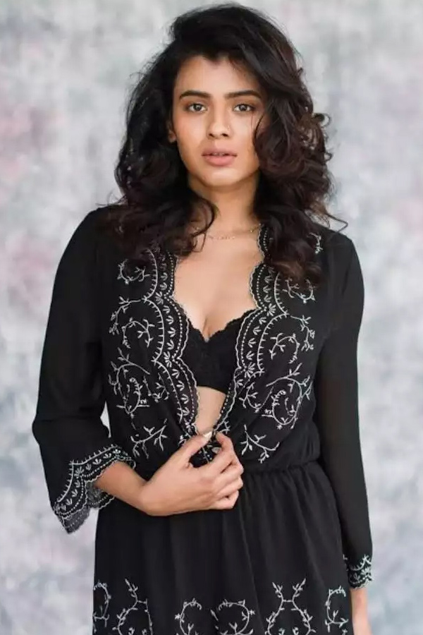 Actress hebahpatel Exclusive Photo Gallery - Sakshi3