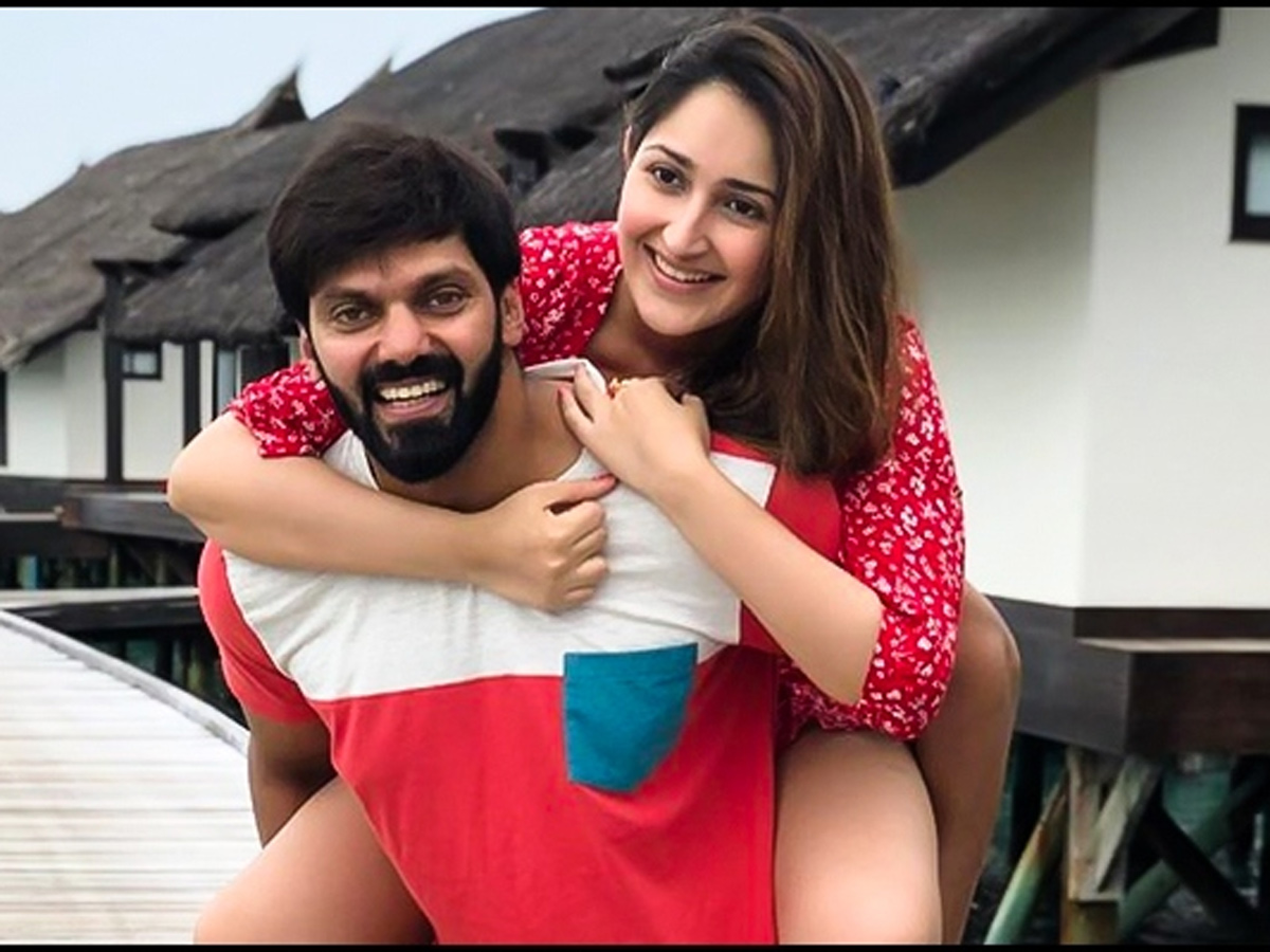 Lovely Couple Arya and Sayyeshaa saigal Photo Gallery - Sakshi4