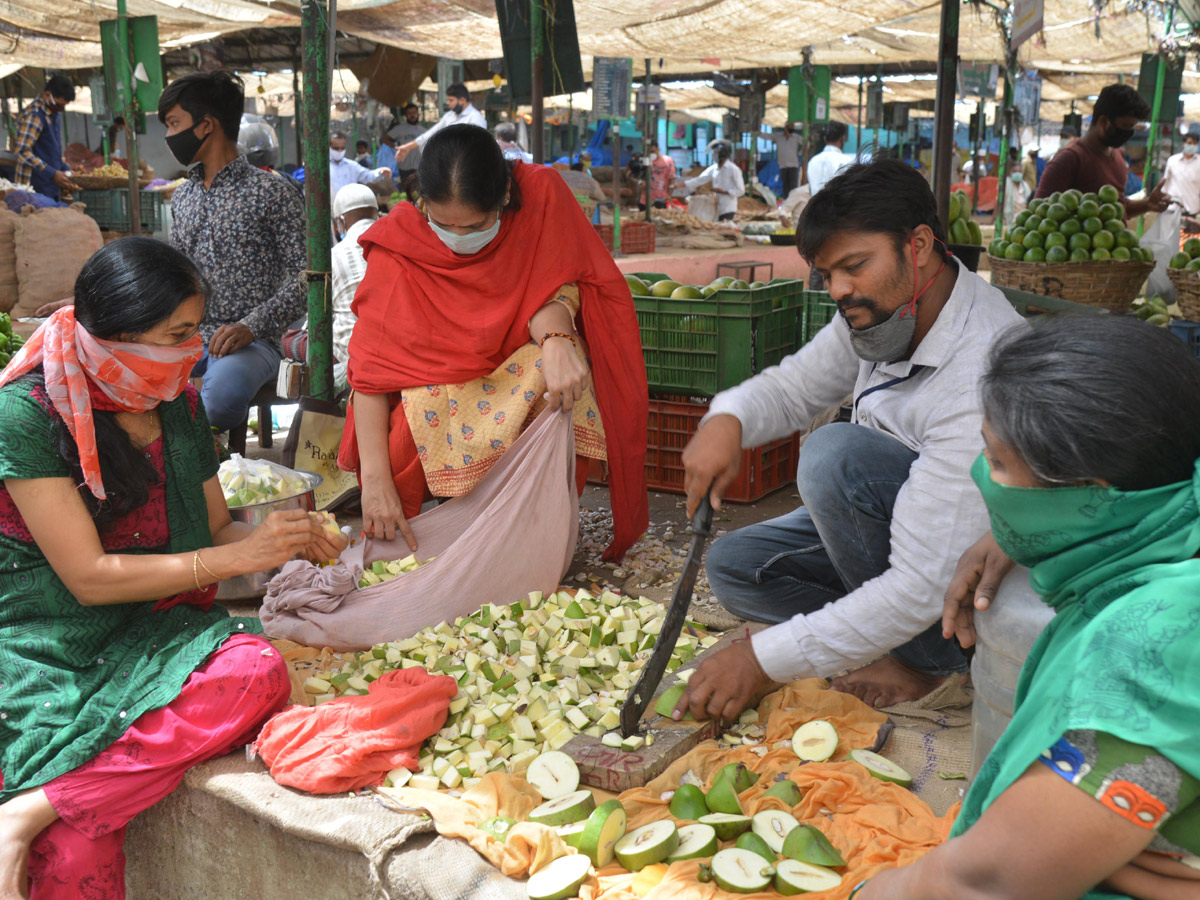 Lockdown in Hyderabad City Photo Gallery - Sakshi9