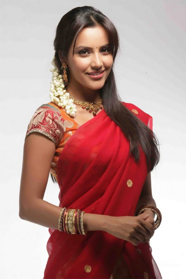 Actress Priya Anand Exclusive Photo Gallery - Sakshi19