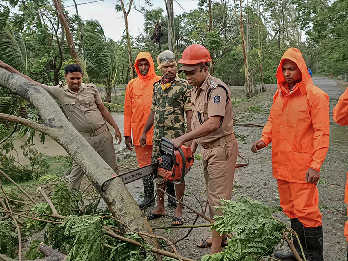 Amphan Cyclone Photo Gallery - Sakshi41