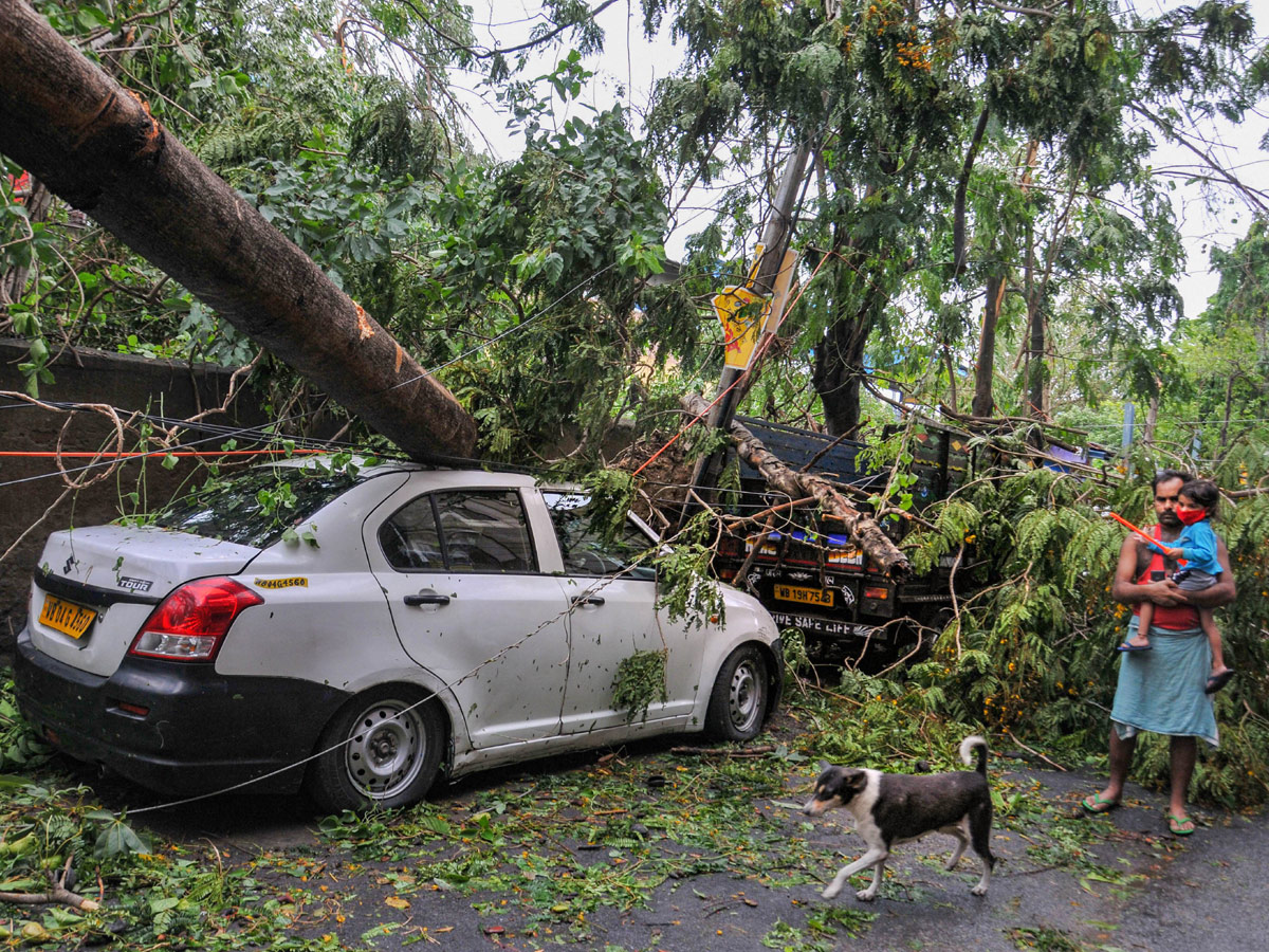 West Bengal Cyclone Amphan Photo Gallery - Sakshi16