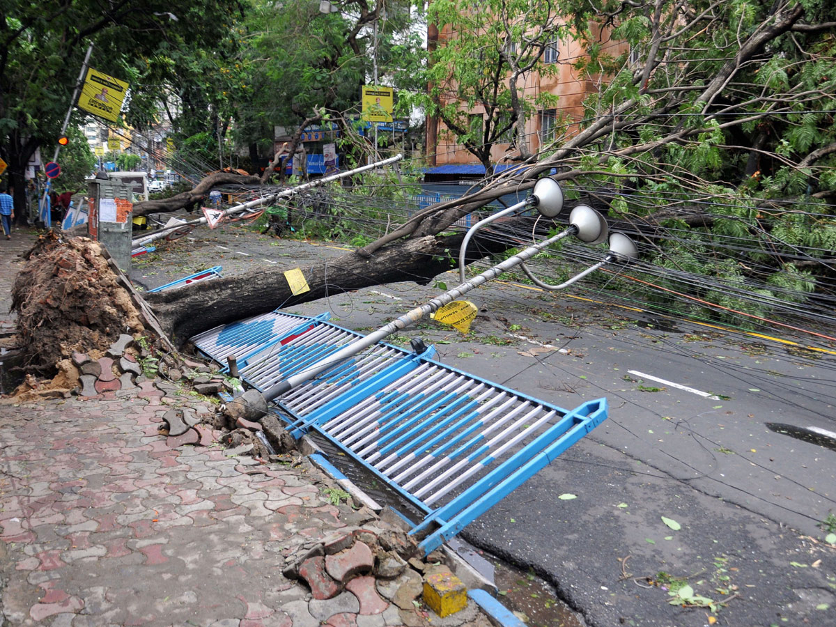 West Bengal Cyclone Amphan Photo Gallery - Sakshi26