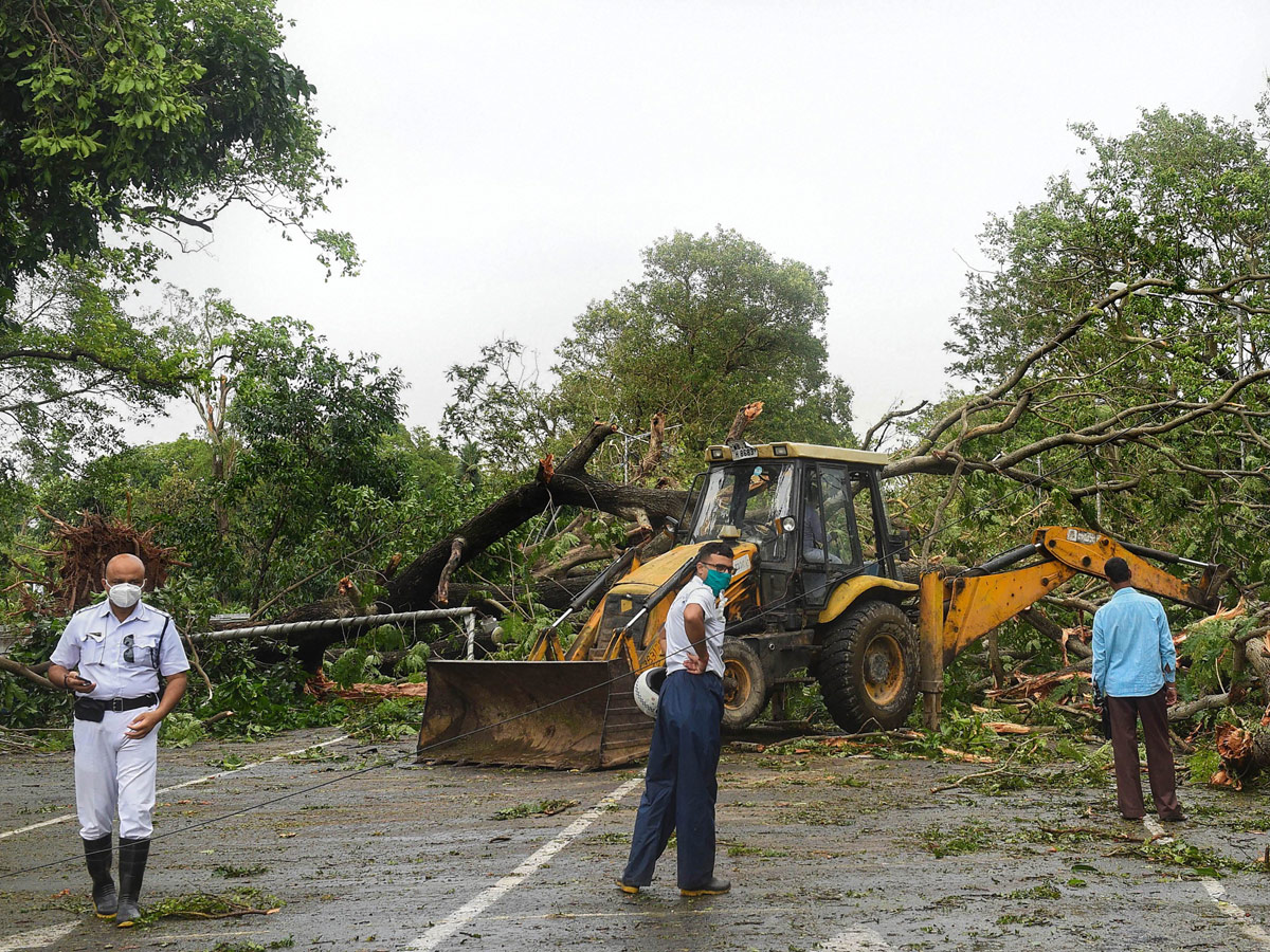 West Bengal Cyclone Amphan Photo Gallery - Sakshi31