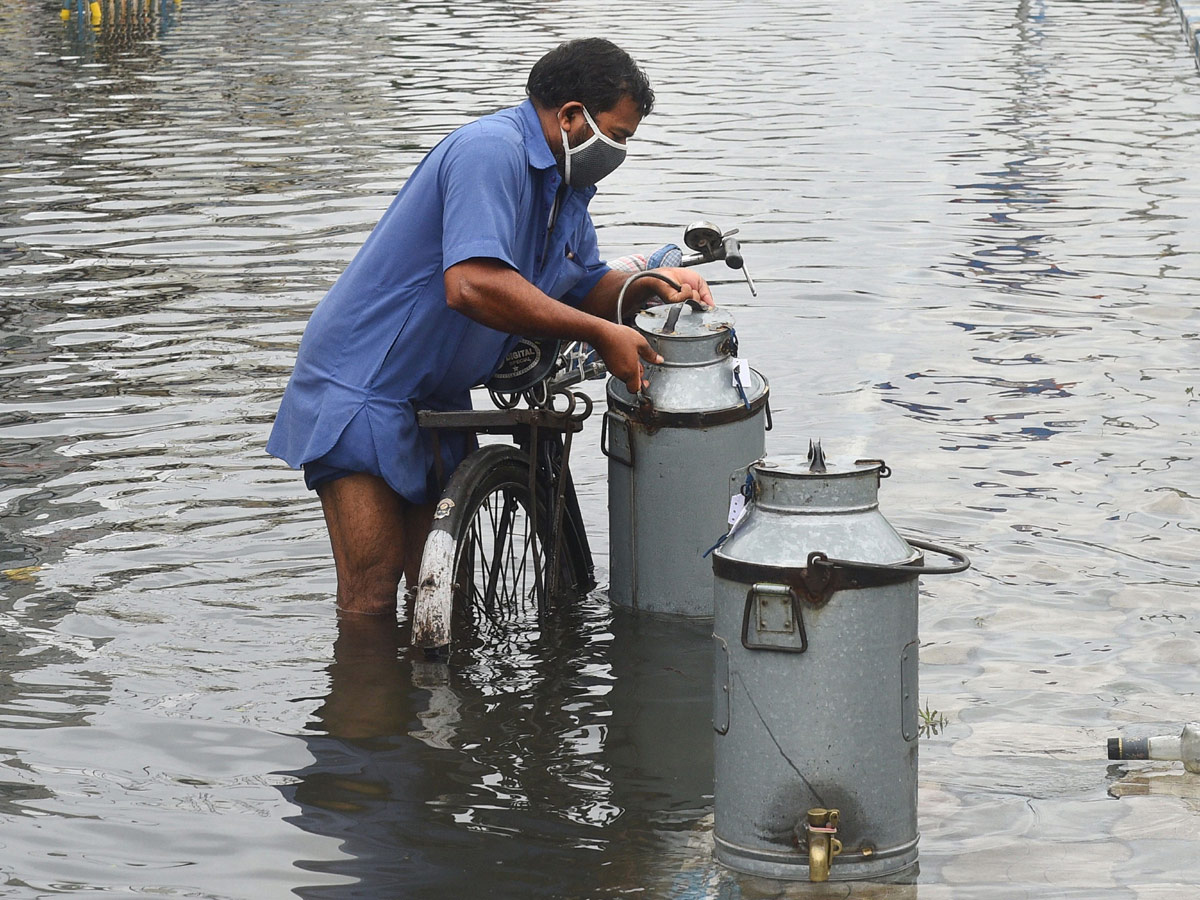 West Bengal Cyclone Amphan Photo Gallery - Sakshi42