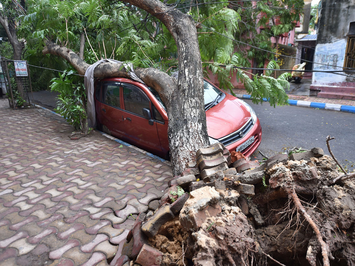 West Bengal Cyclone Amphan Photo Gallery - Sakshi48