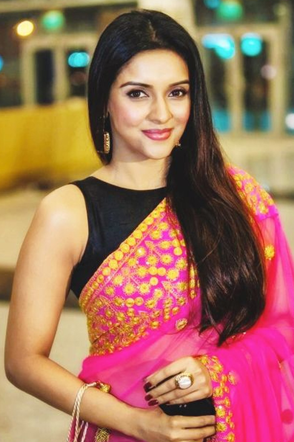 actress asin exclusive photo Gallery - Sakshi24