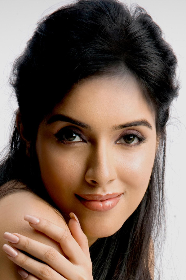 actress asin exclusive photo Gallery - Sakshi6