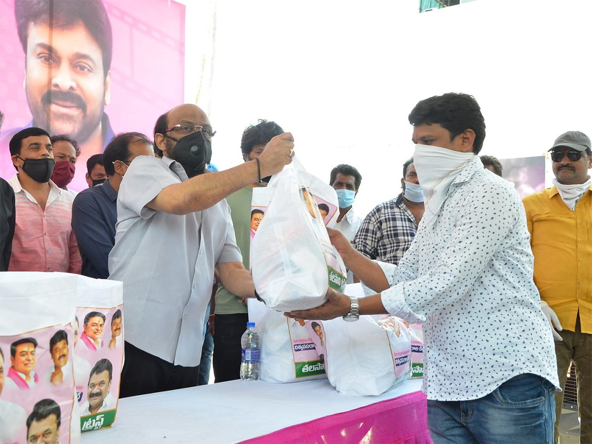 Film Workers Distributed By Talasani Seva Trust Photo Gallery - Sakshi7