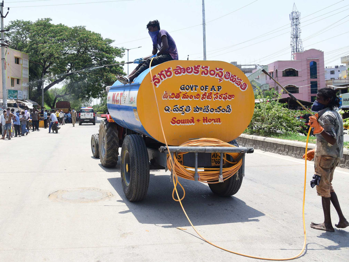 Lockdown in Andhra pradesh Photo Gallery - Sakshi22