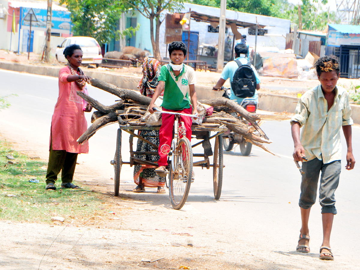 Lockdown in Andhra pradesh Photo Gallery - Sakshi10