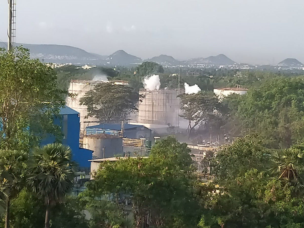 Visakhapatnam Gas Leakage LG Polymers Photo Gallery 2 - Sakshi25