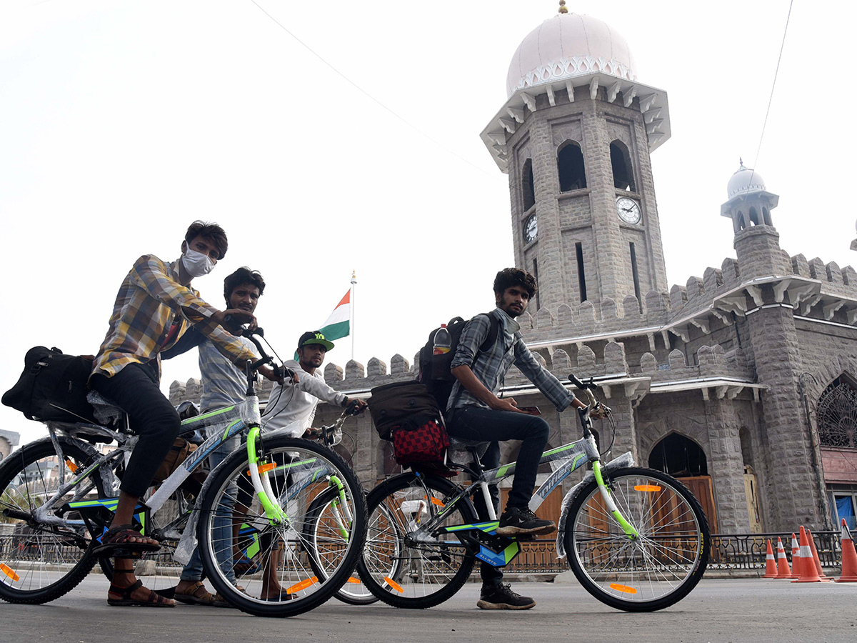 Lockdown in Hyderabad City Photo Gallery - Sakshi56