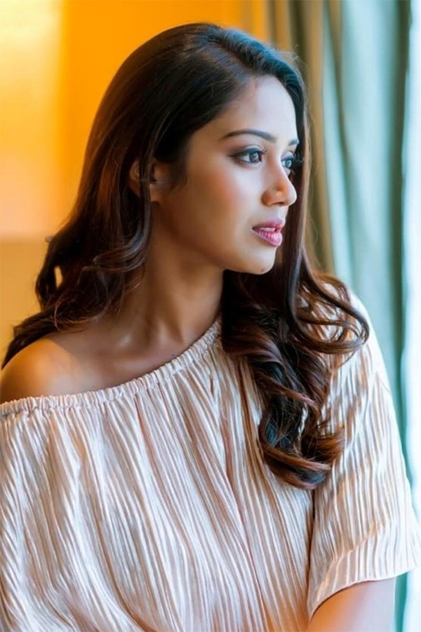 Actress Nivetha Pethuraj Exclusive Photo Gallery - Sakshi13