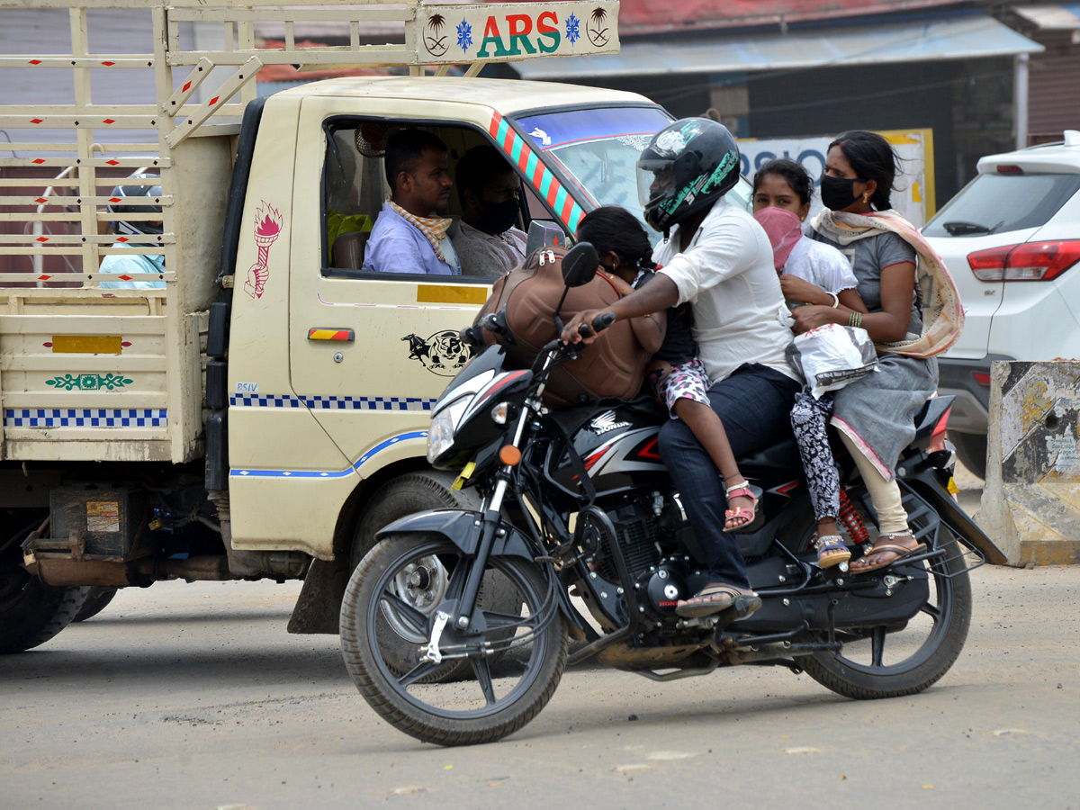 Lockdown in Hyderabad City Photo Gallery - Sakshi4