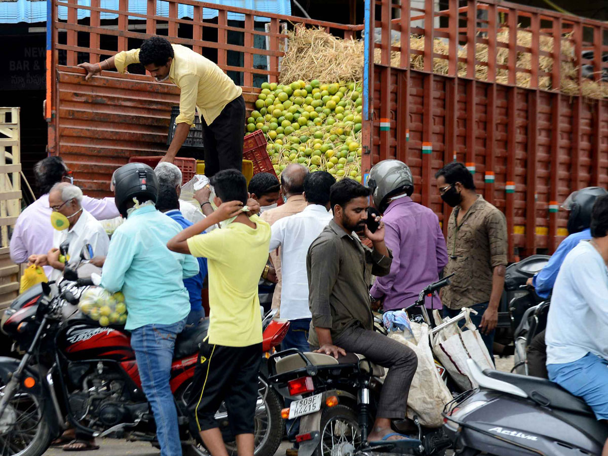 Lockdown in Hyderabad City Photo Gallery - Sakshi35