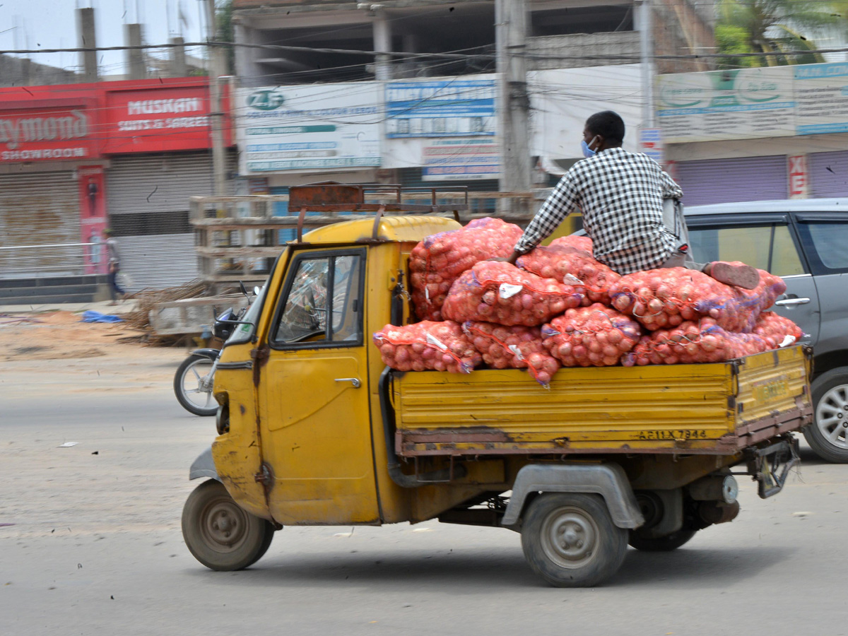 Lockdown in Hyderabad City Photo Gallery - Sakshi5