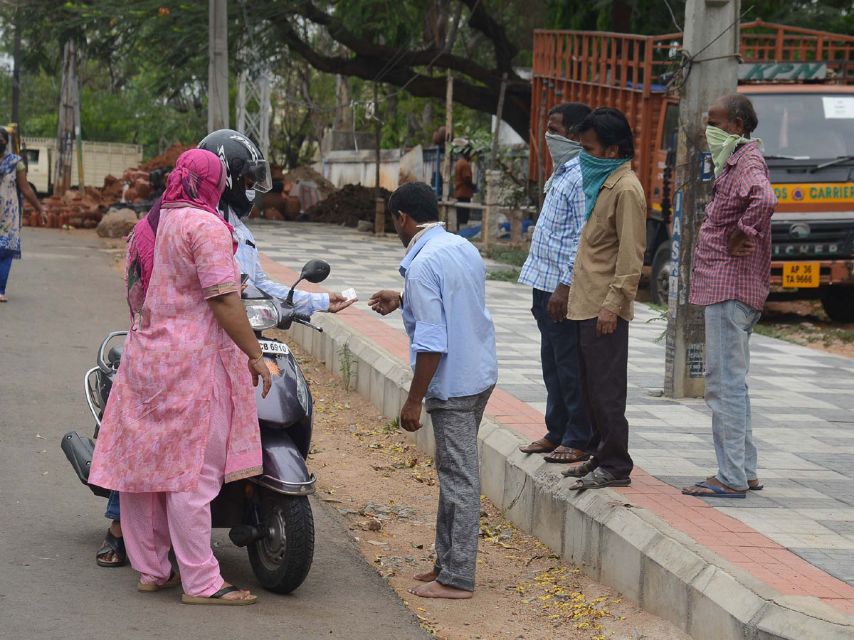 Lockdown in Hyderabad City Photo Gallery - Sakshi65