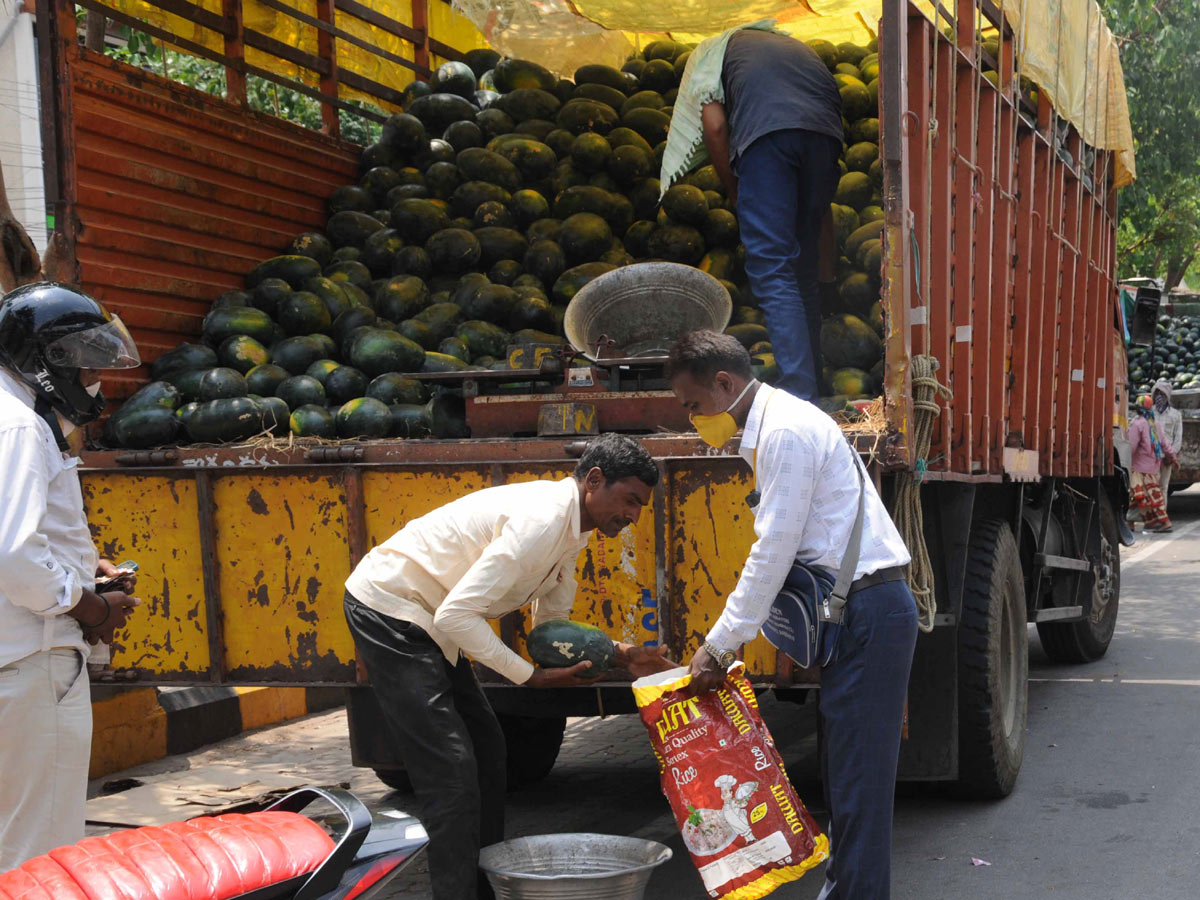 Lockdown in Hyderabad City Photo Gallery - Sakshi71