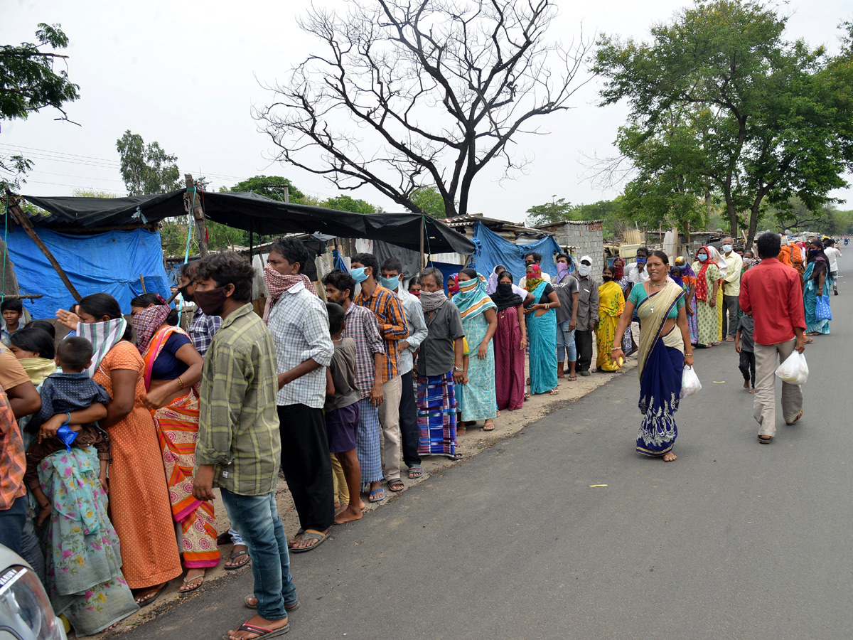 Lockdown in Hyderabad City Photo Gallery - Sakshi9