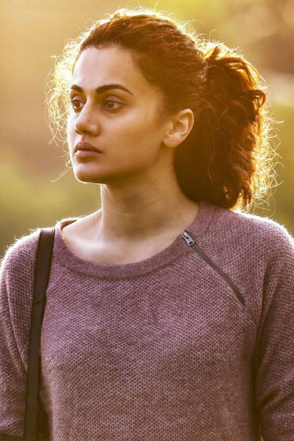 actress taapsee pannu exclusive photo Gallery - Sakshi31