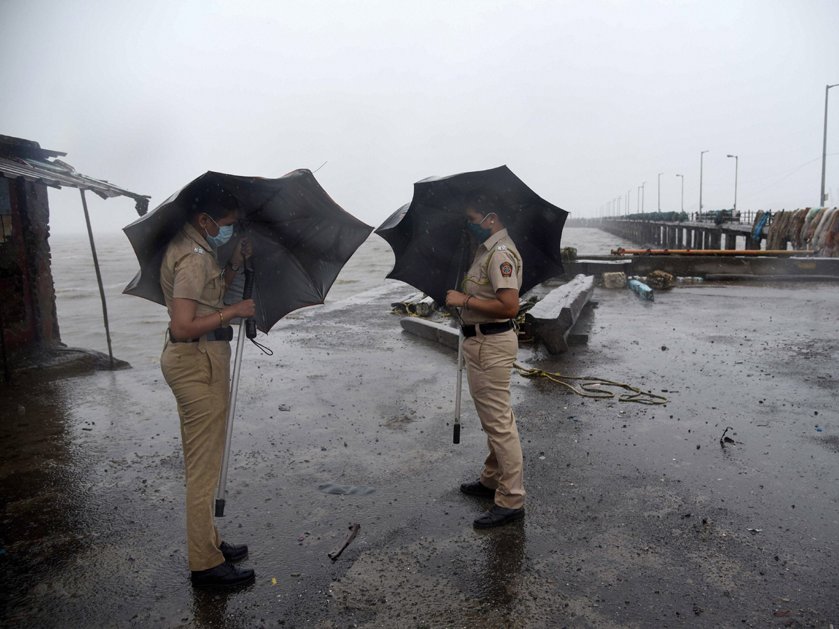 Cyclone Nisarga To Hit Alibaug Near Mumbai Photo Gallery - Sakshi2