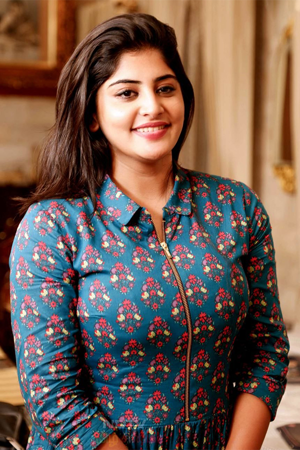 actress Manjima Mohan exclusive photo Gallery - Sakshi18