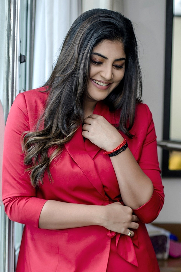 actress Manjima Mohan exclusive photo Gallery - Sakshi26